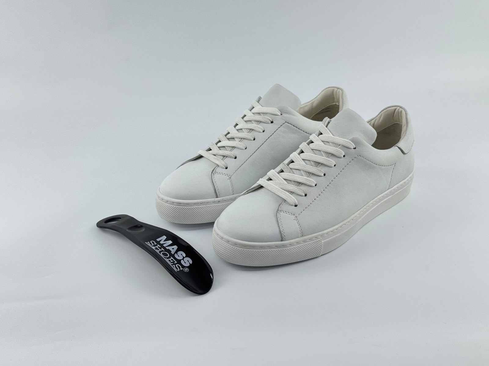 UGR Model Hakiki Deri Erkek Sneakers — Beyaz